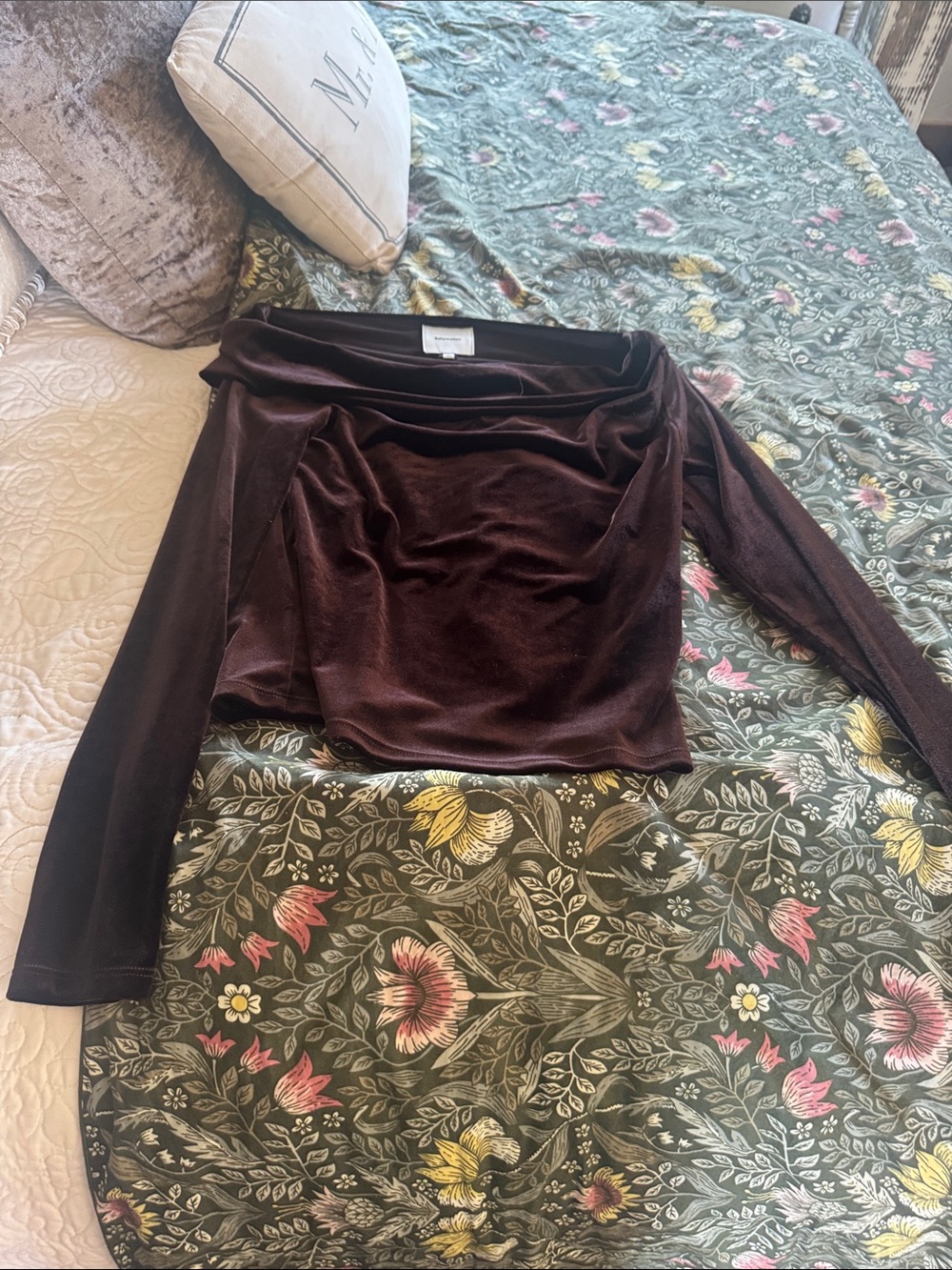 Reformation Off-Shoulder Velvet Long Sleeve Top - Deep Brown